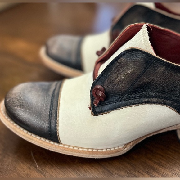 Free Bird by Steve Madden - MABEL Oxford Shoe Sz 8 - Picture 7 of 9